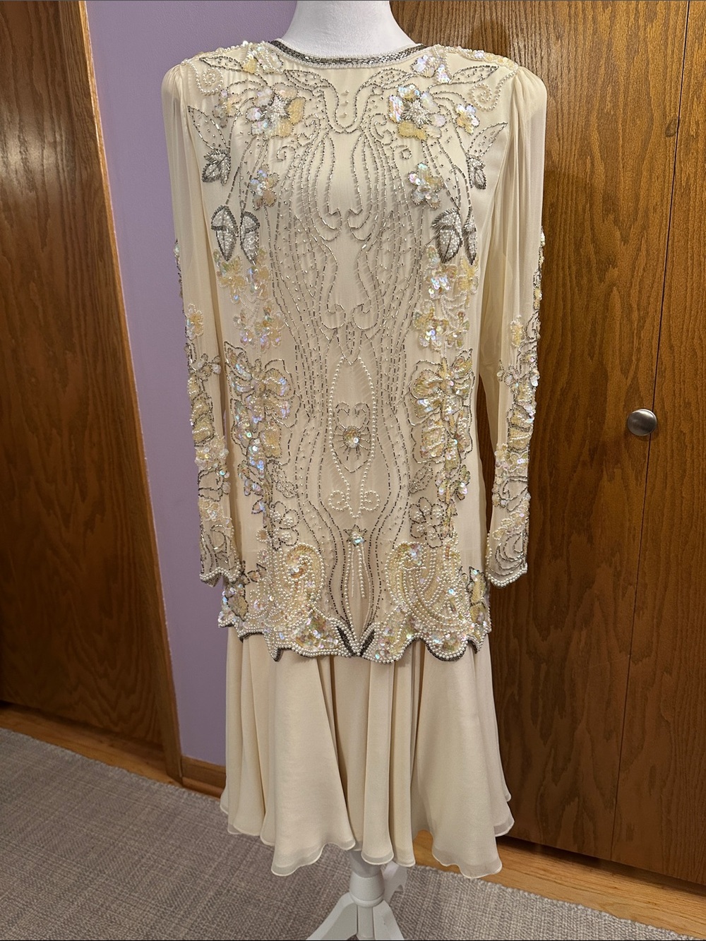Vintage Nightline Embellished Cream Long-Sleeve Evening Dress size 10.